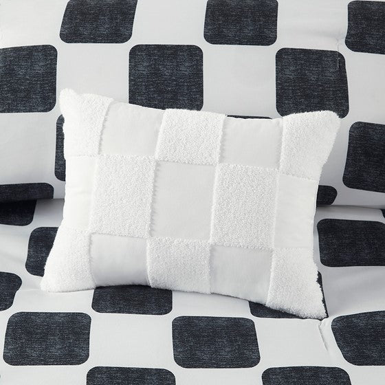 Twin/Twin XL Checkered Comforter Set Media 14