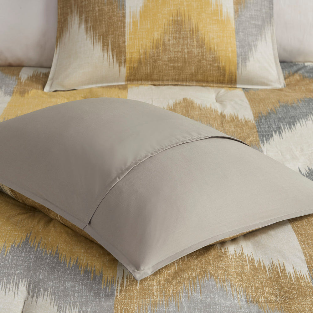 King/Cal King 3 Piece Comforter Mini Set Media 6