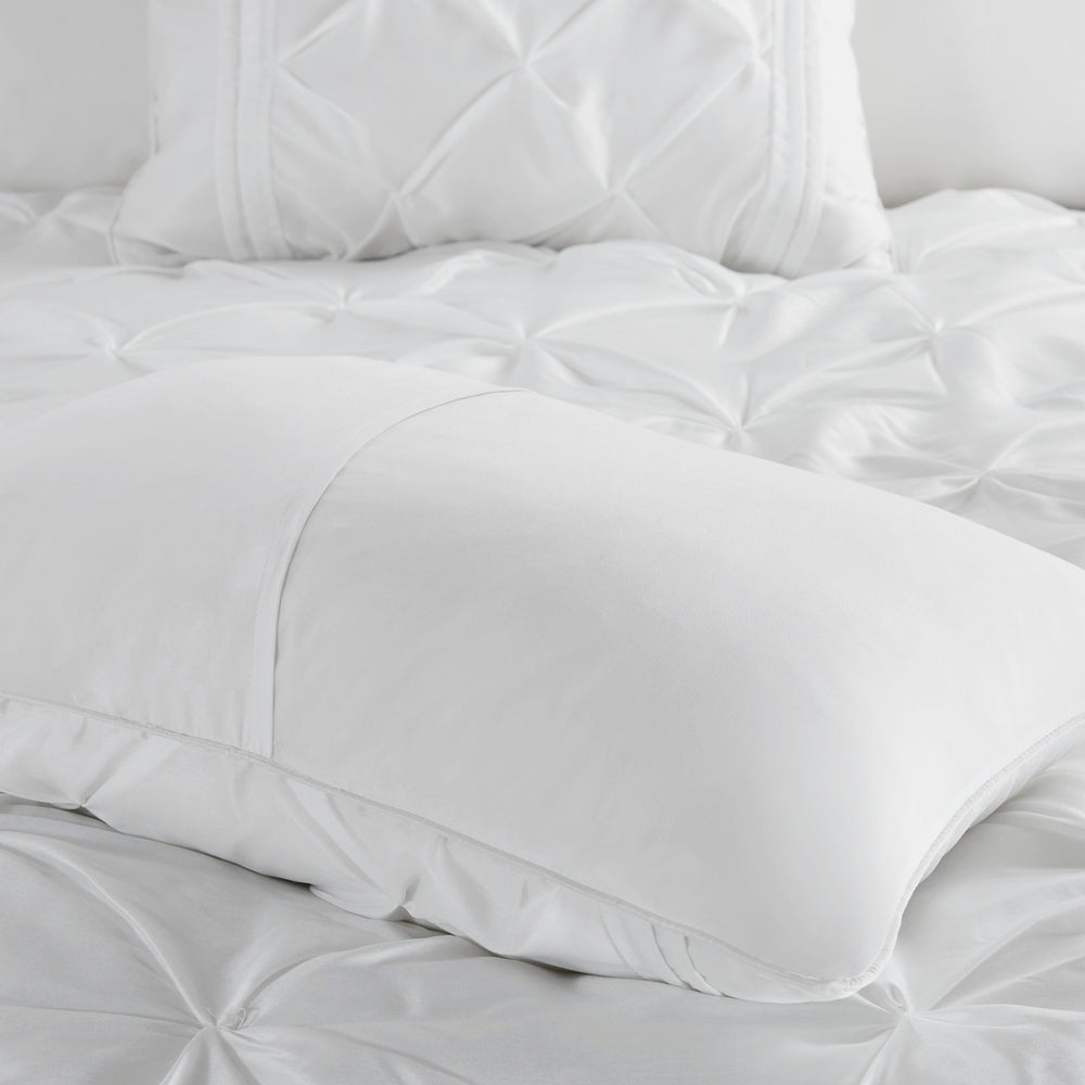 7 Piece Tufted Comforter Set White Queen Media 12