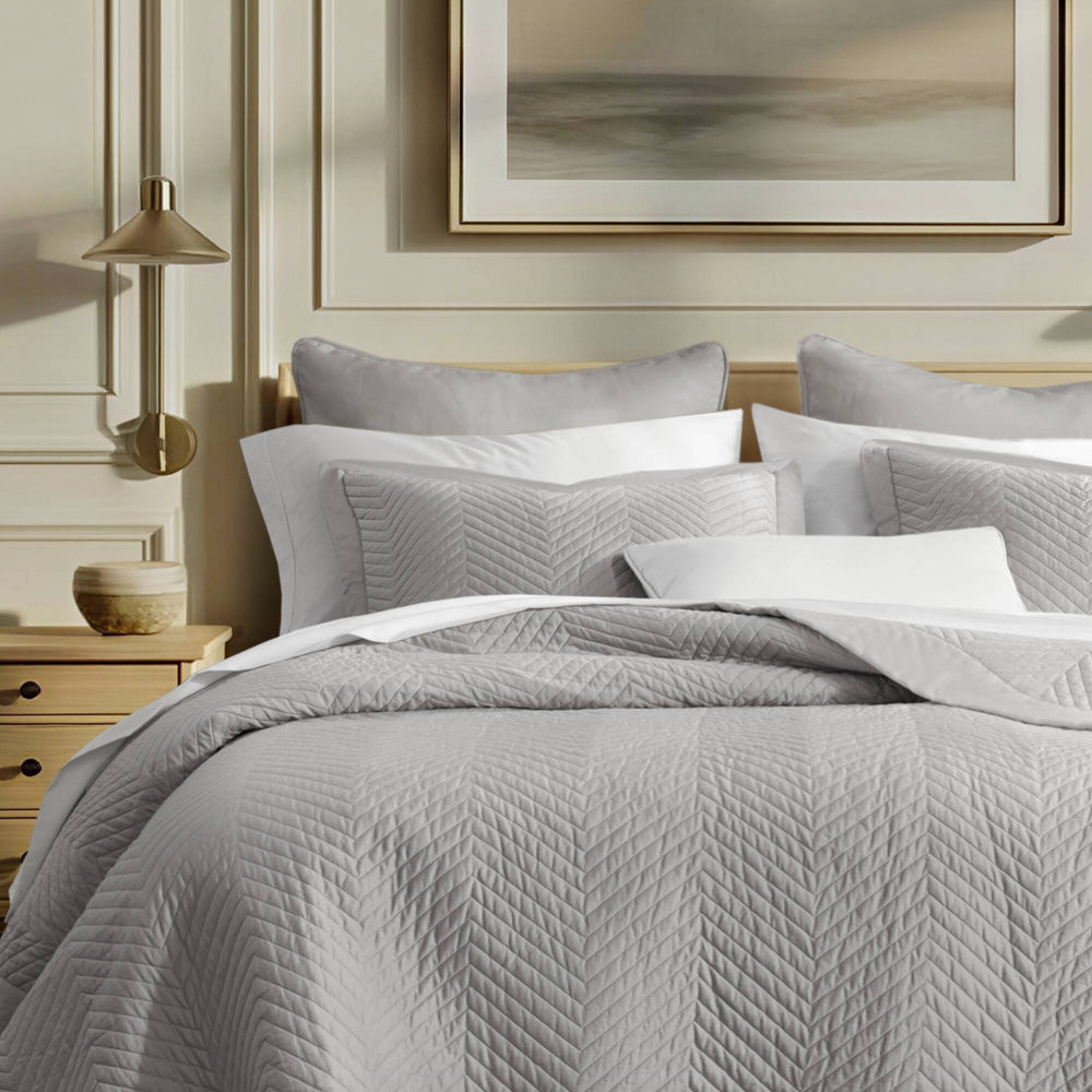 King 3 Piece Cotton Quilt Set Light Gray Media 9