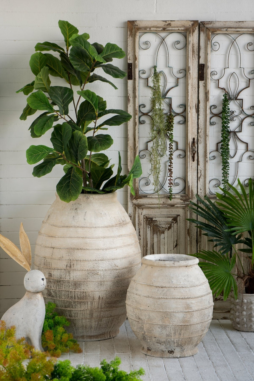 17.5x17.5x18.5' Round Magnesium Flower Pot with Weathered White Finish and Ridged Texture Media 8
