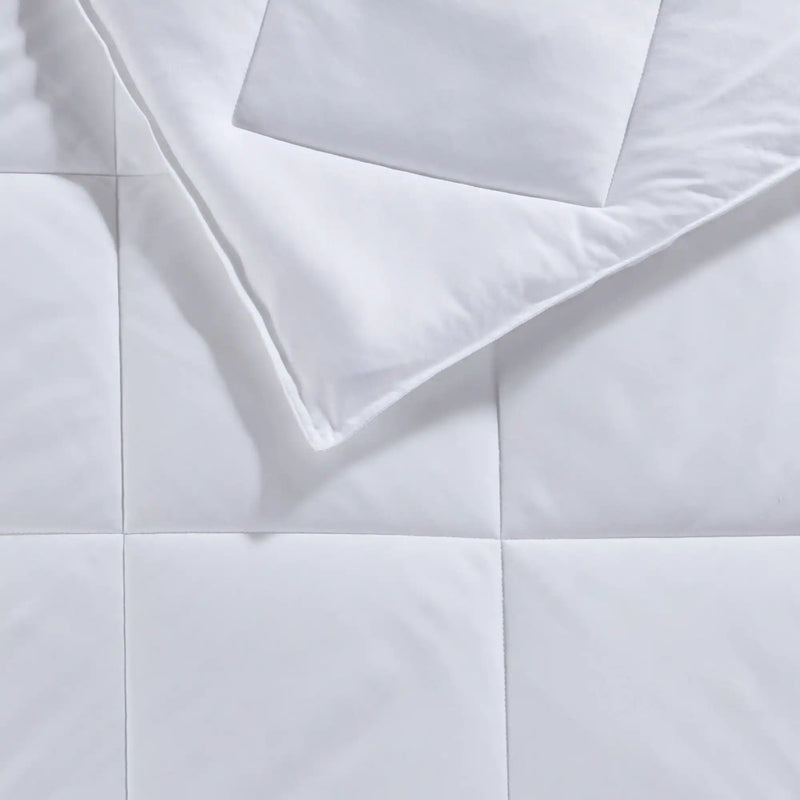 Oversized Down Alternative Comforter