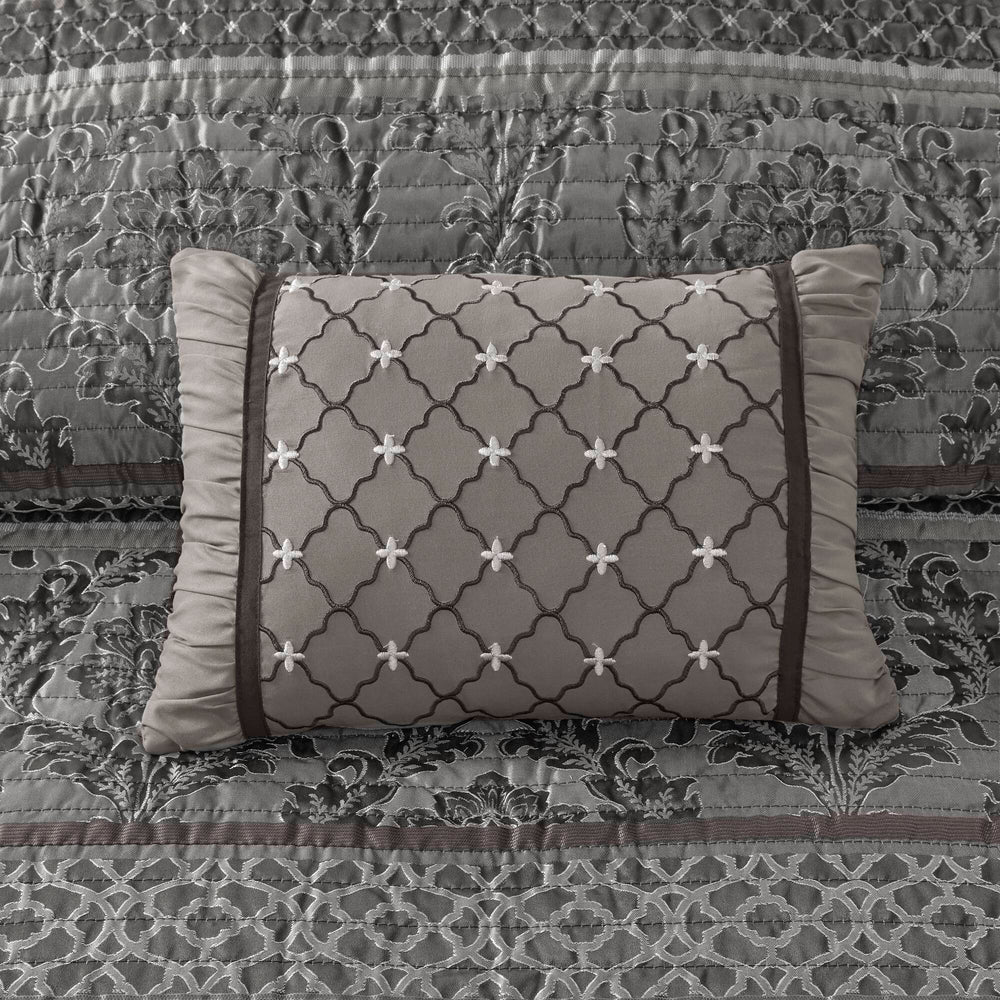 6-Piece King/Cal King 6 Piece Jacquard Quilt Set with Throw Pillows,Grey Media 3