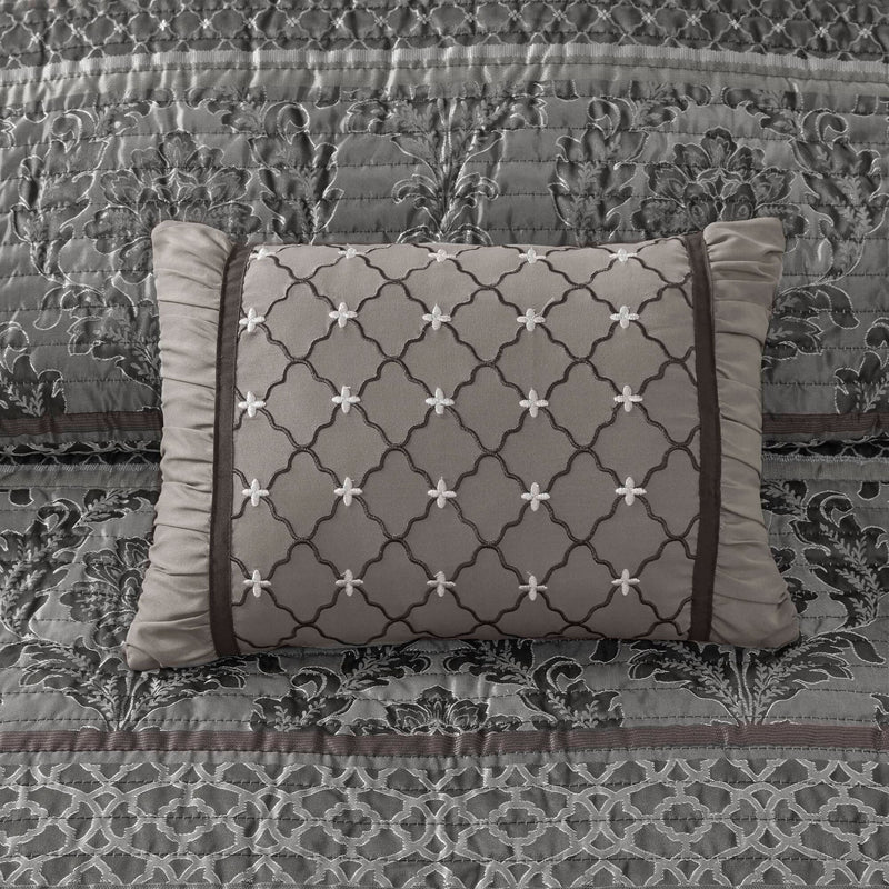 6-Piece King/Cal King 6 Piece Jacquard Quilt Set with Throw Pillows,Grey