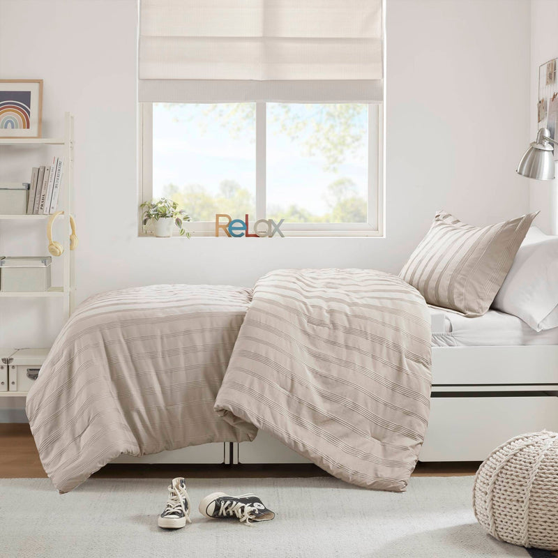 2-Piece Twin/Twin XL Woven Striped Duvet Set
