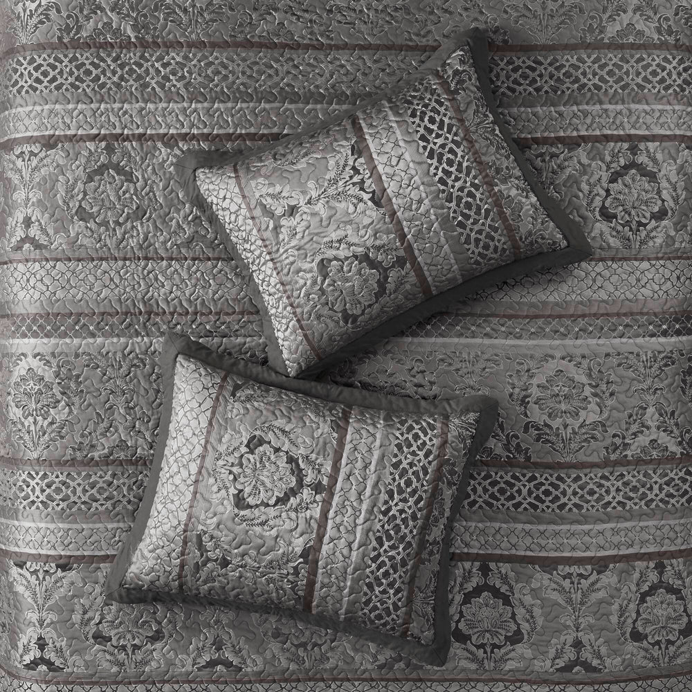 5-Piece King 5 Piece Reversible Jacquard Bedspread Set,Grey Media 13