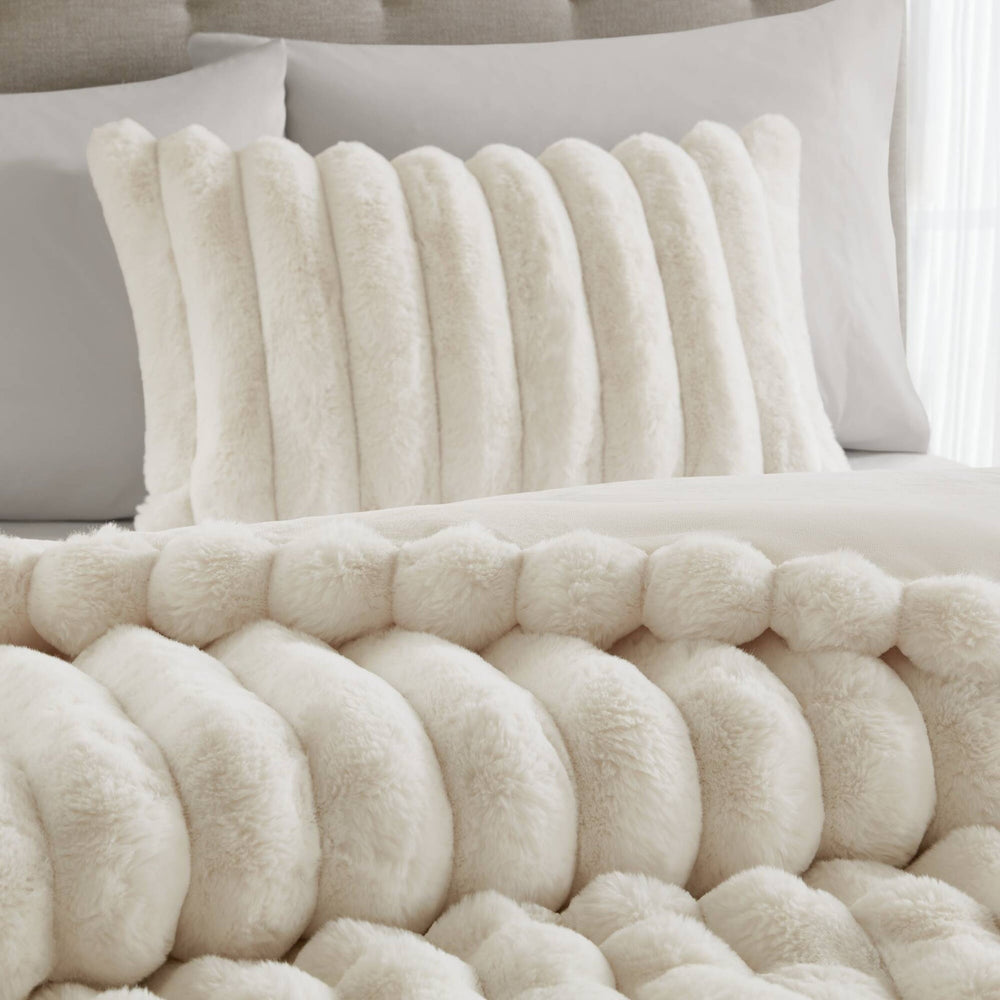 3-Piece King  soft Faux Fur Ribbed Comforter Set,Ivory Media 15