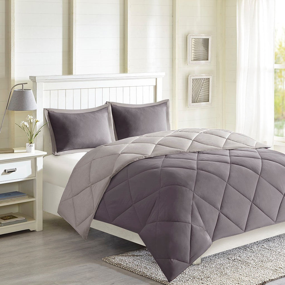 Twin/Twin XL 3M Scotchgard Diamond Quilting Reversible Down Alternative Comforter Set Media 4