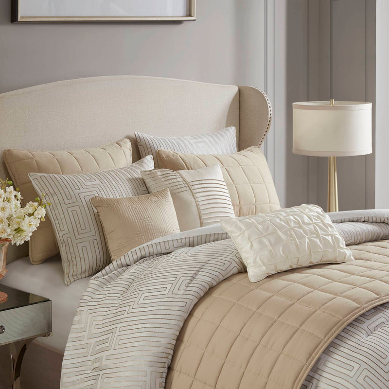 10 PCS Queen Luxury Jacquard Comforter Set Ivory