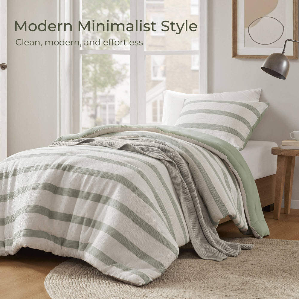 2-Piece Twin/Twin XL Yarn-dyed striped comforter Media 9