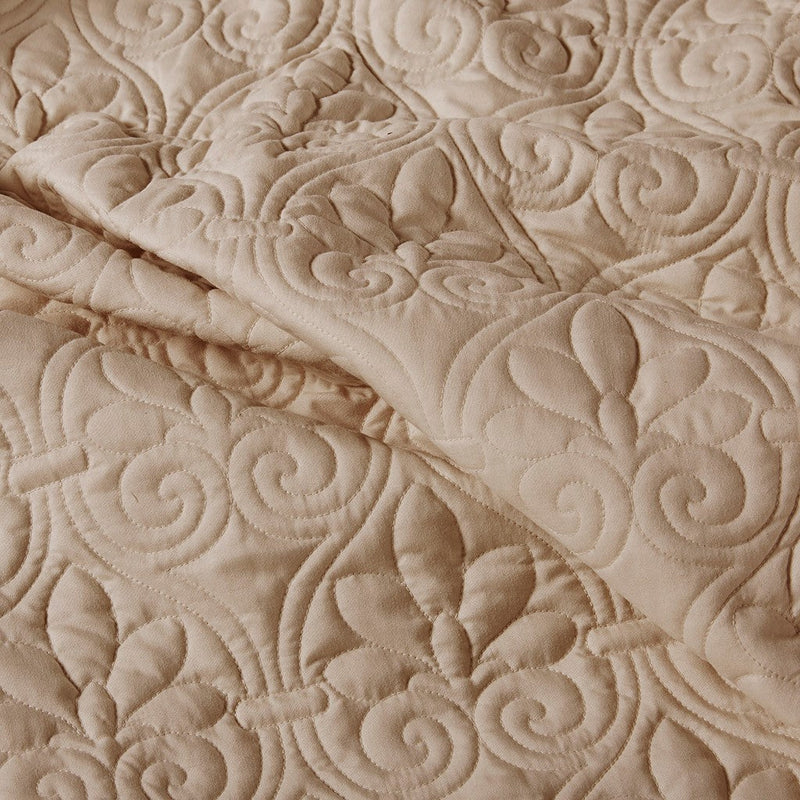 3 Piece Split Corner Pleated Quilted Bedspread Khaki Queen