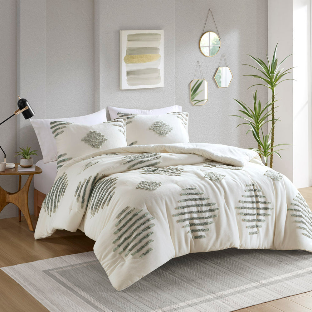King/Cal King 3 Piece Cotton Blend Chenille Comforter Set Media 1