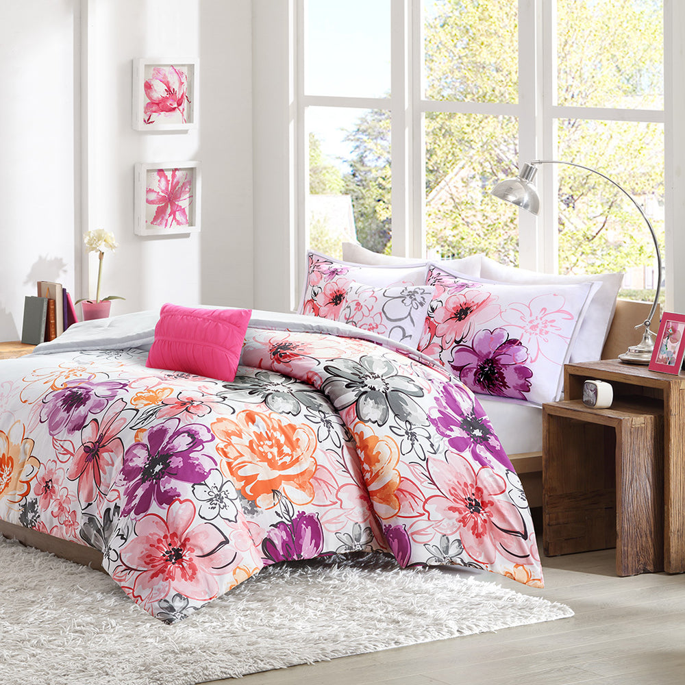 Full/Queen Floral Comforter Set Media 1
