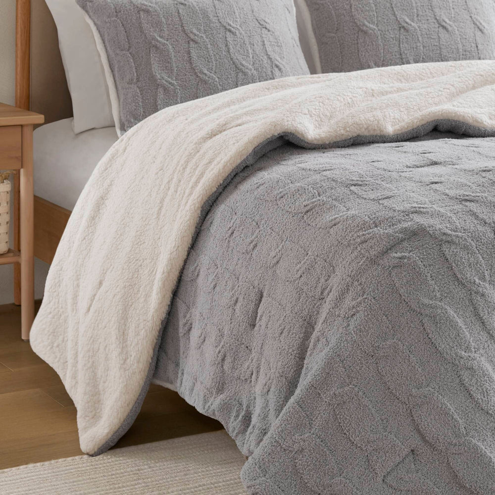 2 Pieces Twin Cable Knit Chenille Comforter Set,Gray Media 18