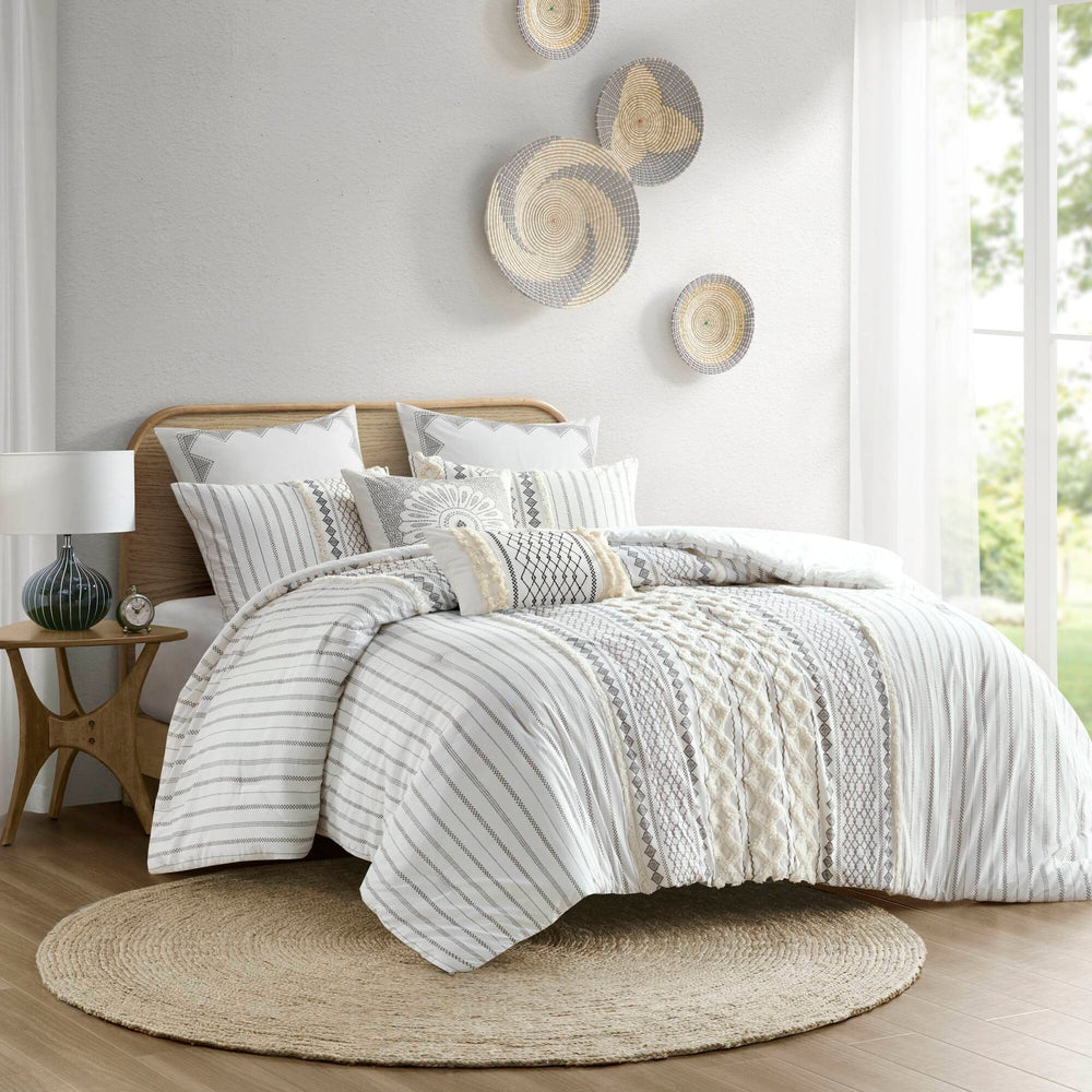 Cotton Printed Comforter Set with Chenille Ivory Full/Queen Media 1