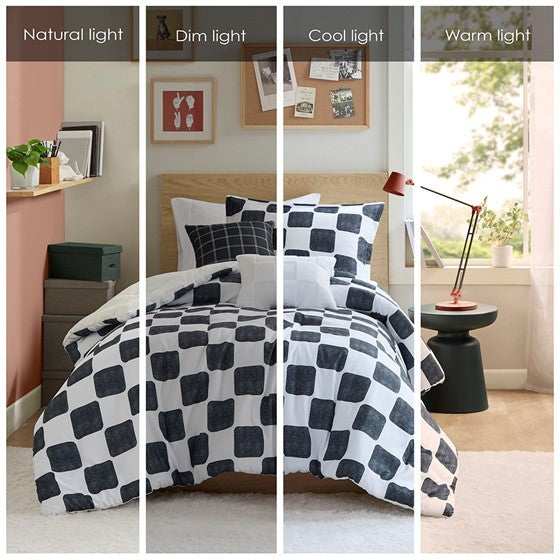 Full/Queen Checkered Comforter Set Media 5