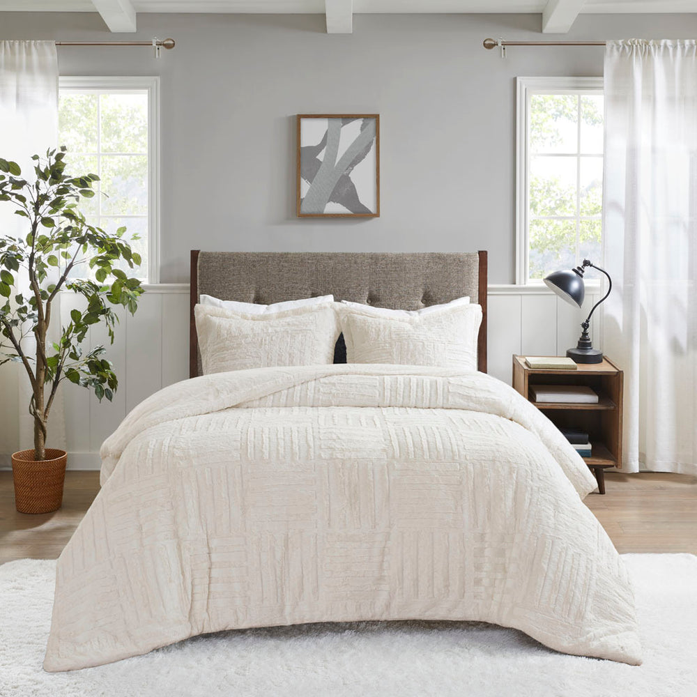 Twin Fur Down Alternative Comforter Mini Set Media 4