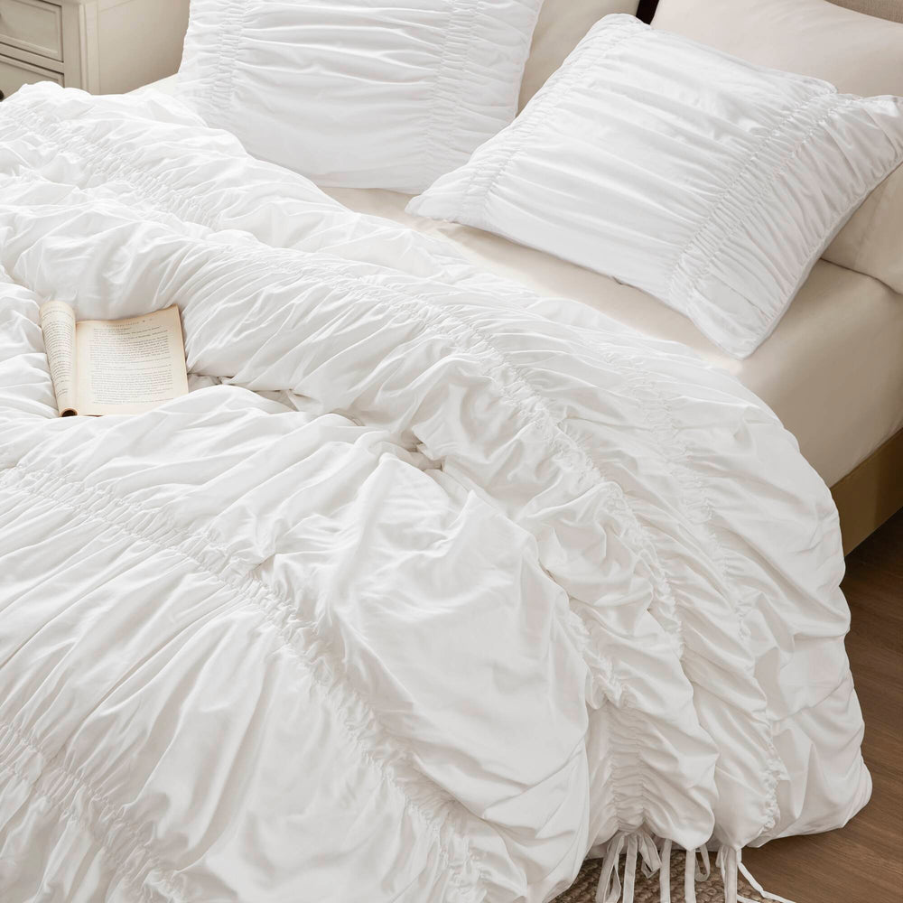 3PCS Queen Comforter Set Media 12