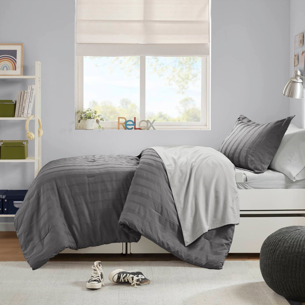 5-Piece Twin/Twin XL Woven Striped Comforter Set Media 11
