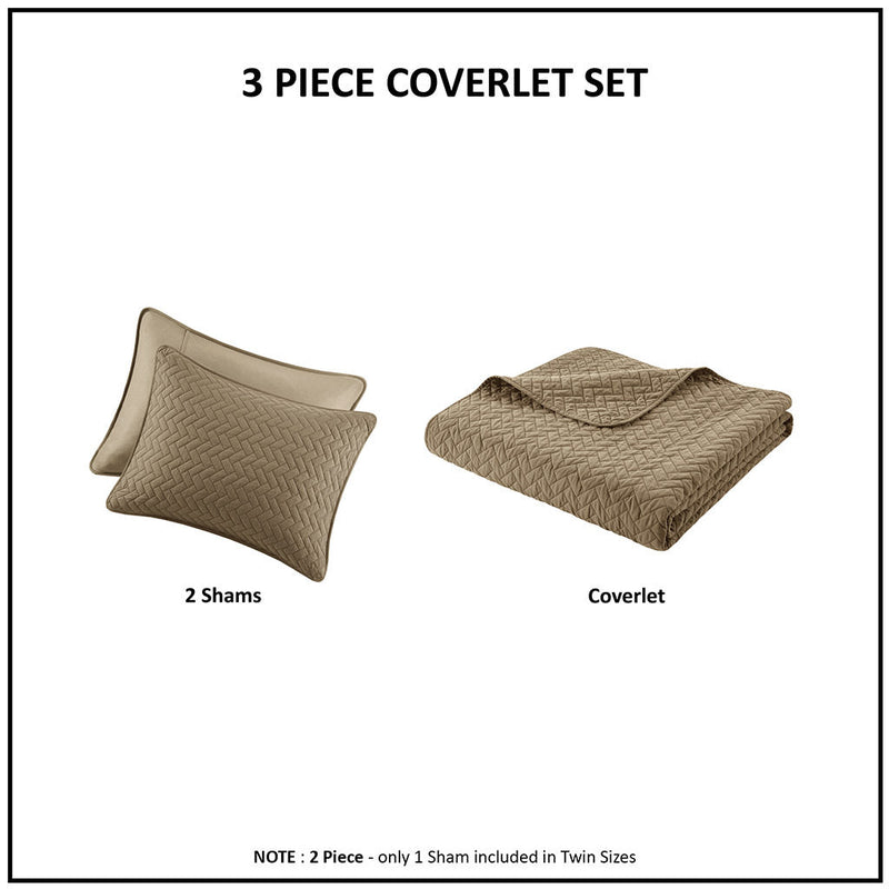 Queen 3 Piece Luxurious Oversized Quilt Set