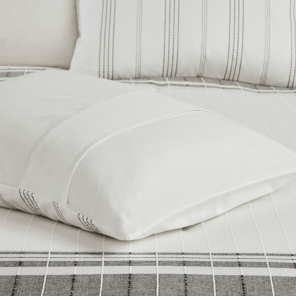 6 Piece Cotton Jacquard Oversized Comforter Set White/Grey Cal King Media 4
