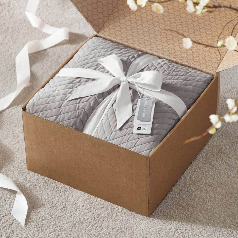 King 3 Piece Cotton Quilt Set Light Gray
