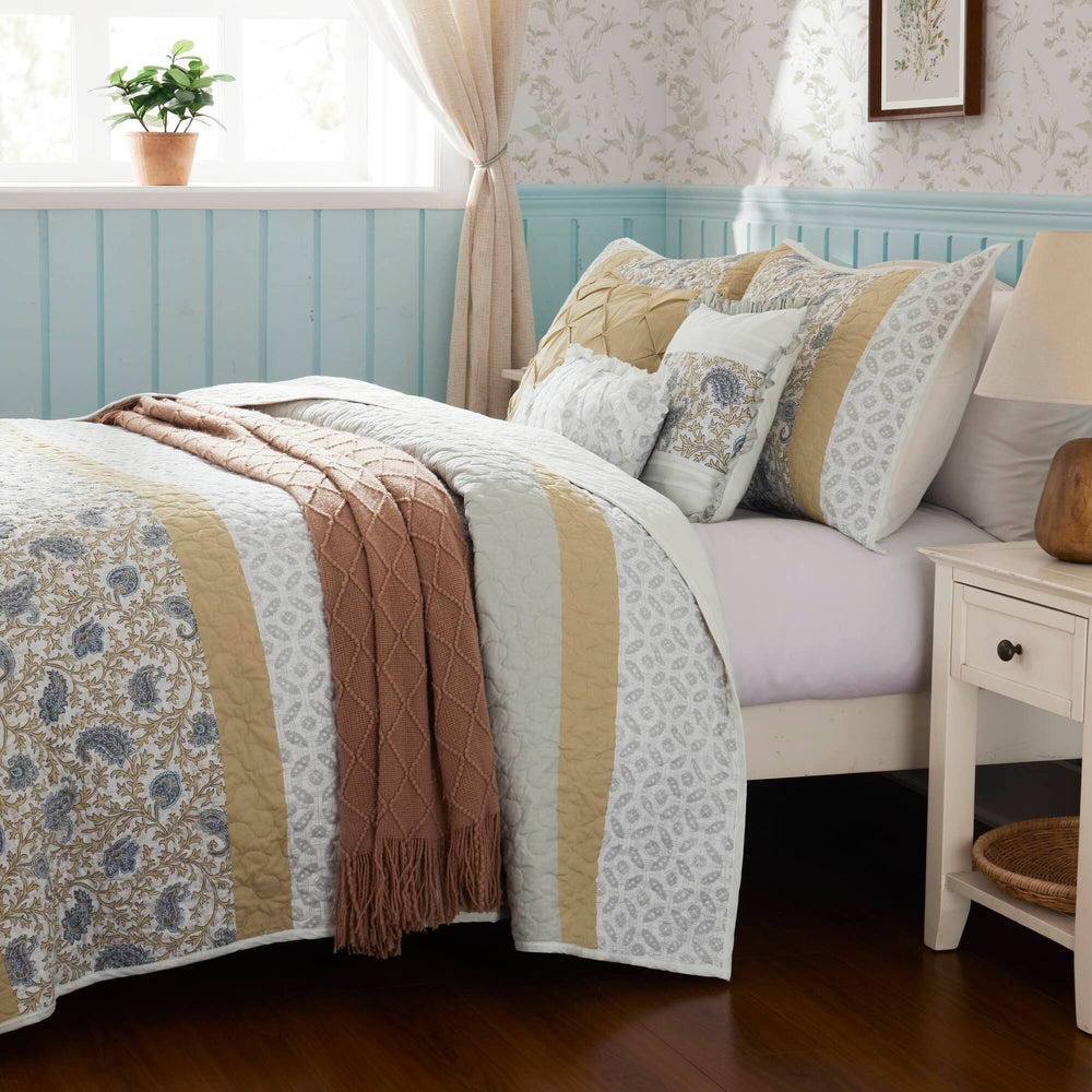 6 Piece Cotton Percale Quilt Set with Throw Pillows Yellow King/Cal King Media 11