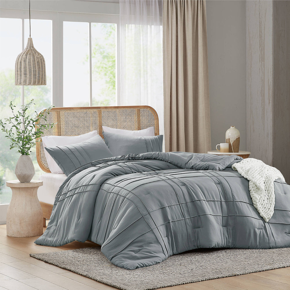 2-Piece Twin/Twin XL Soft Washed Pleated Comforter Set Media 3