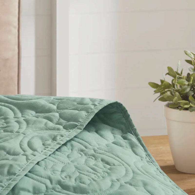 3 Piece Reversible Bedspread Set