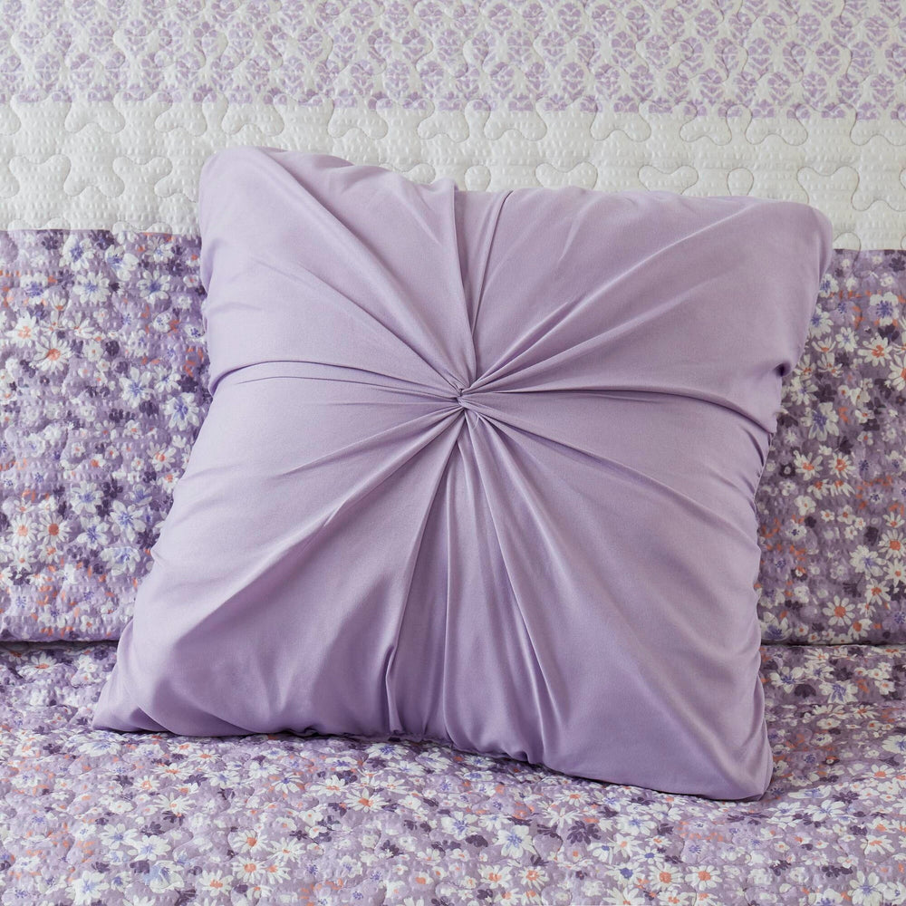 4 PCS King/Cal King Seersucker Quilt Set with Throw Media 9