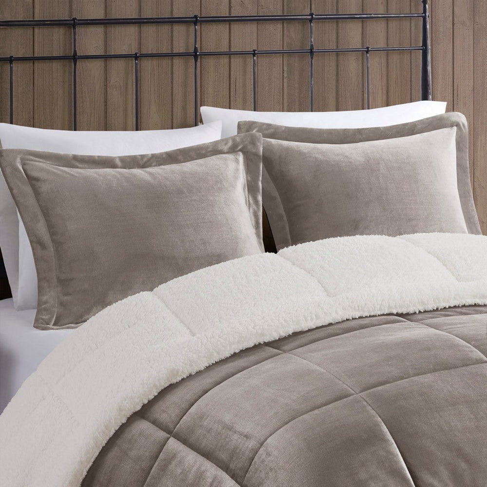 King Plush to Sherpa Down Alternative Comforter Set Media 5