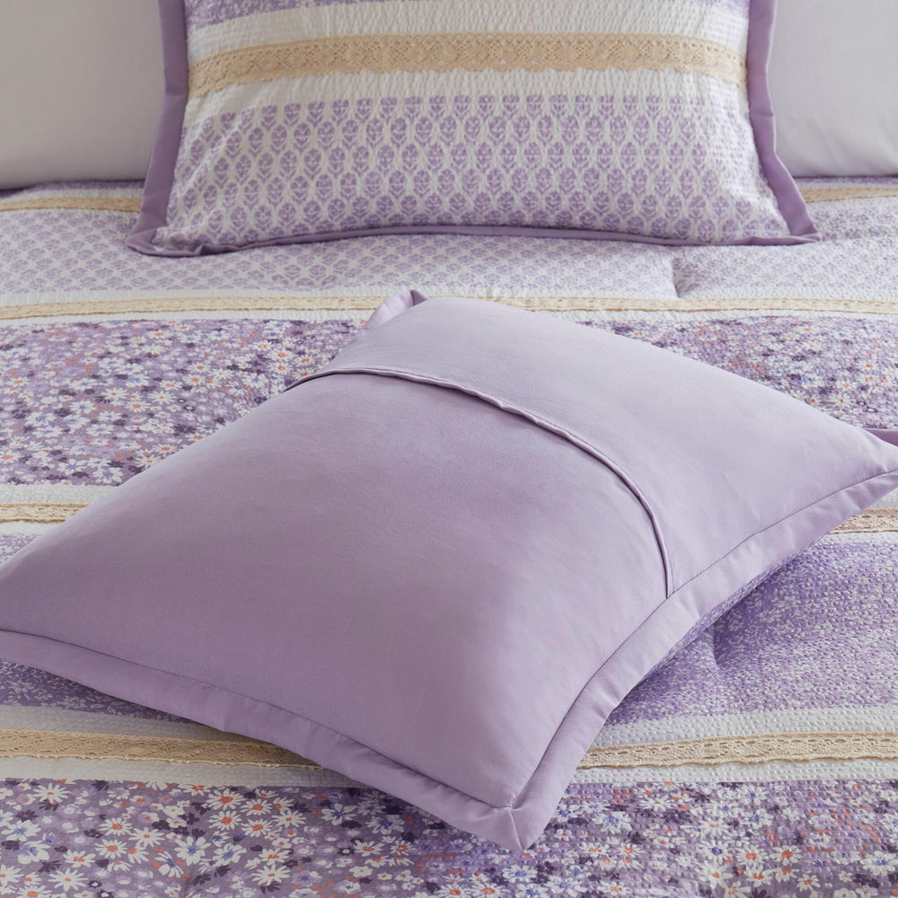 5 PCS Full/Queen Seersucker Comforter Set with Throw Pillows Media 8