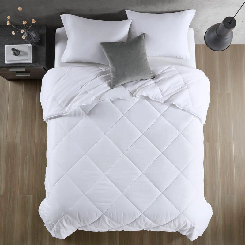 Oversized Down Alternative Comforter