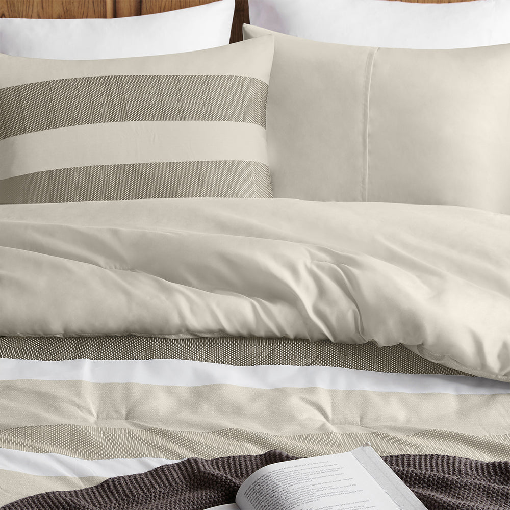 3-Piece King/Cal King Stripe Textured Print Comforter Set,Neutral Media 3