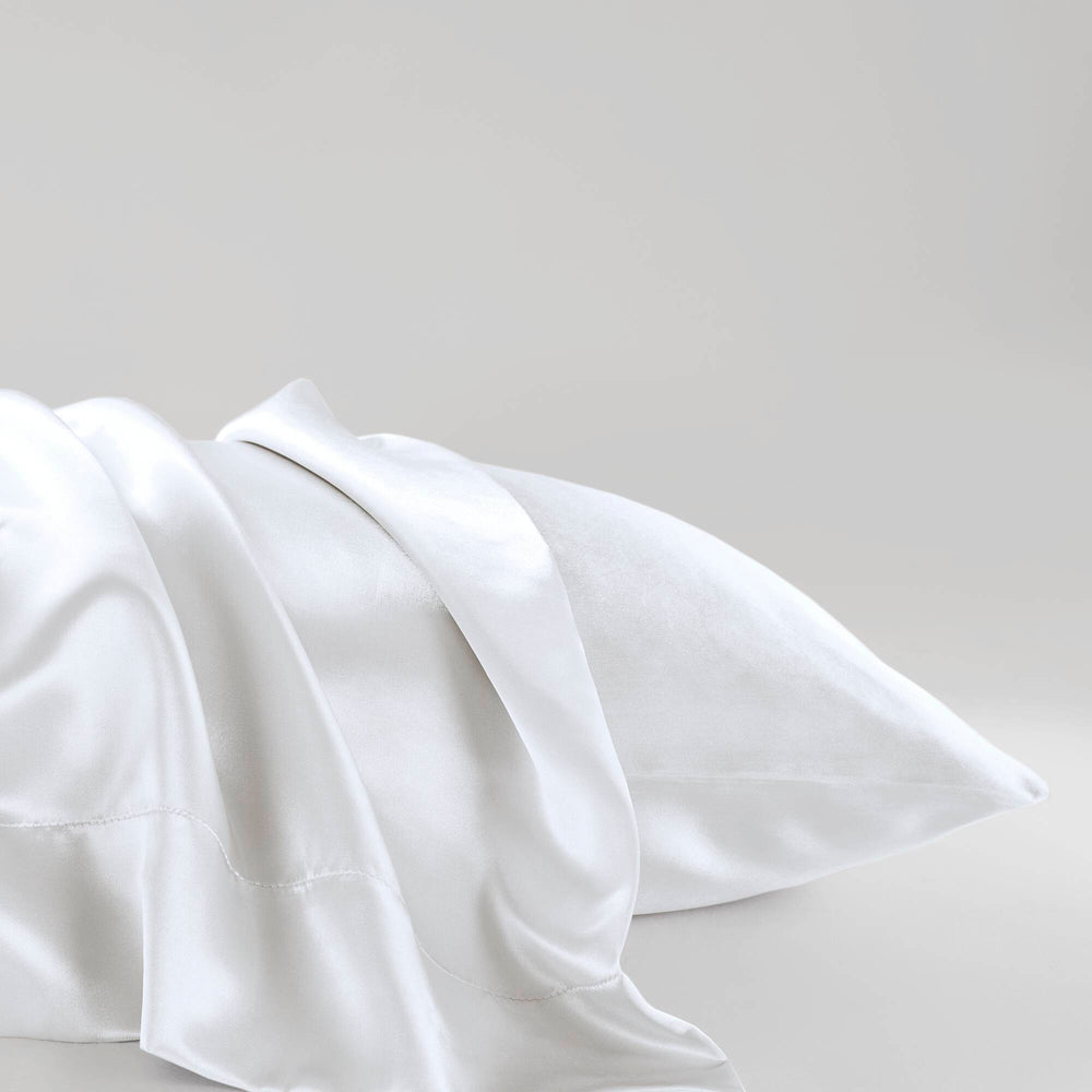 4 PCS Twin Luxury Sheet Set White Media 13