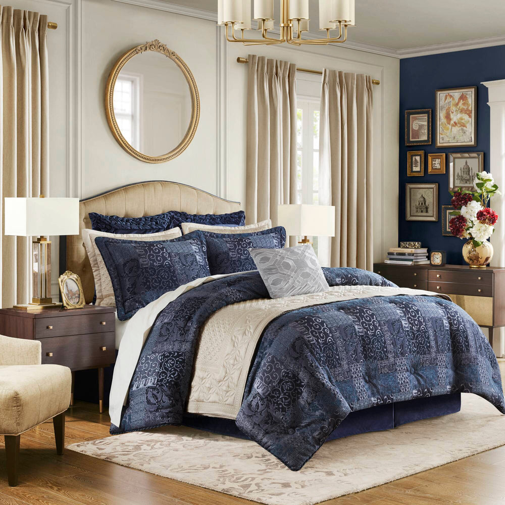 4 PCS Cal King Comforter Set Navy Media 10