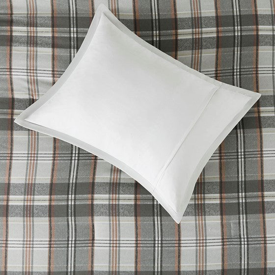 Twin/Twin XL Plaid Comforter Set