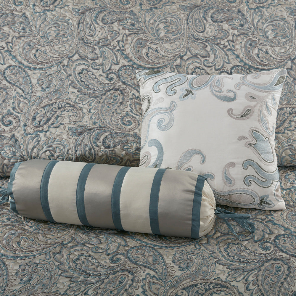 5 Piece Jacquard Bedspread Set with Throw Pillows Teal Queen Media 11