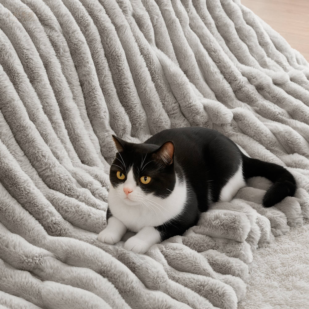 3 Pieces King  soft Faux Fur Ribbed Comforter Set,Light Gray Media 15