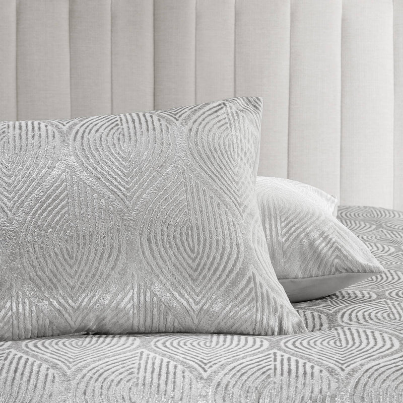 10- Piece Jacquard Comforter Set
