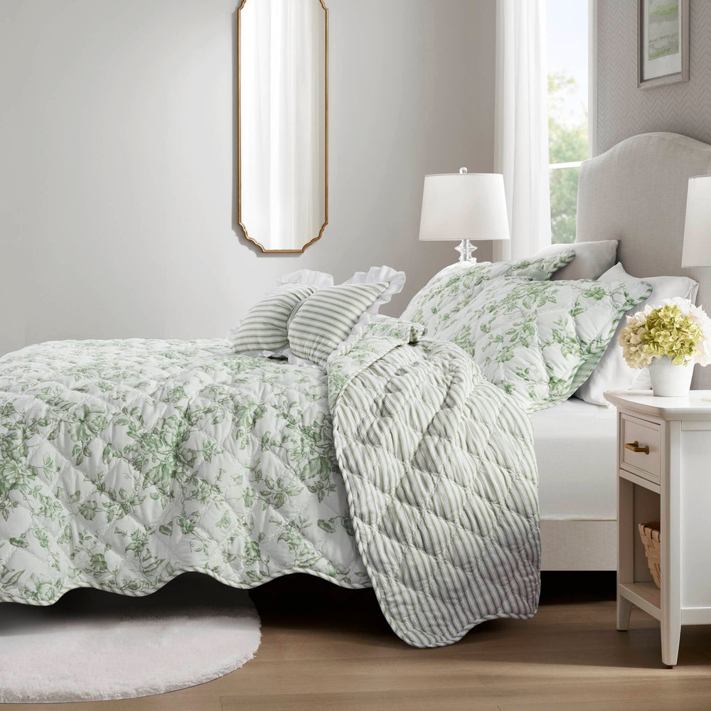 4 Pieces King  Quilt Set with Decorative Pillow,Green Media 25