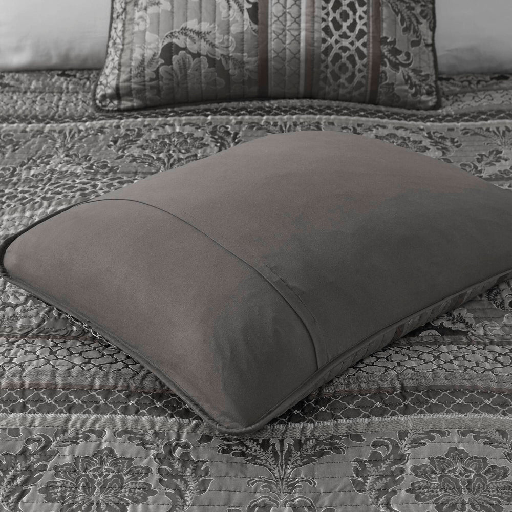 6-Piece Full/Queen 6 Piece Jacquard Quilt Set with Throw Pillows,Grey Media 6