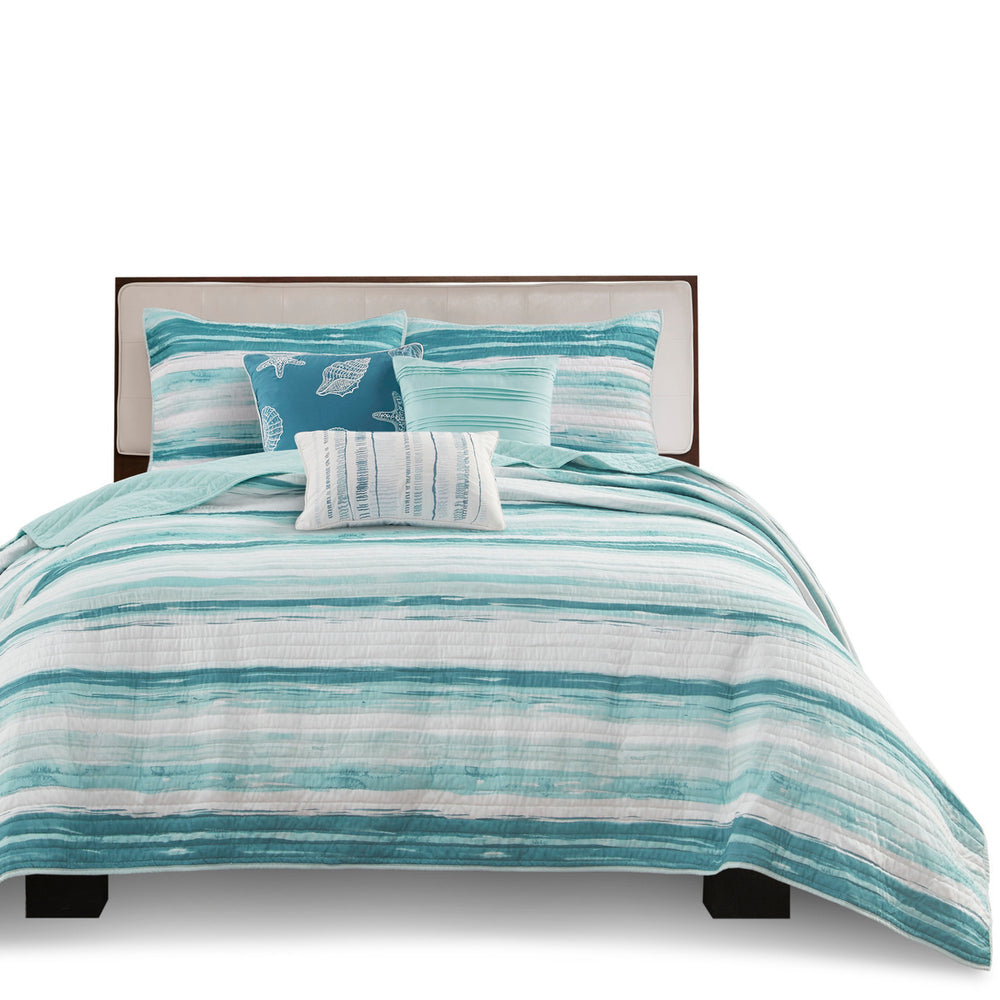 6 Piece Printed Quilt Set with Throw Pillows Aqua Full/Queen Media 5