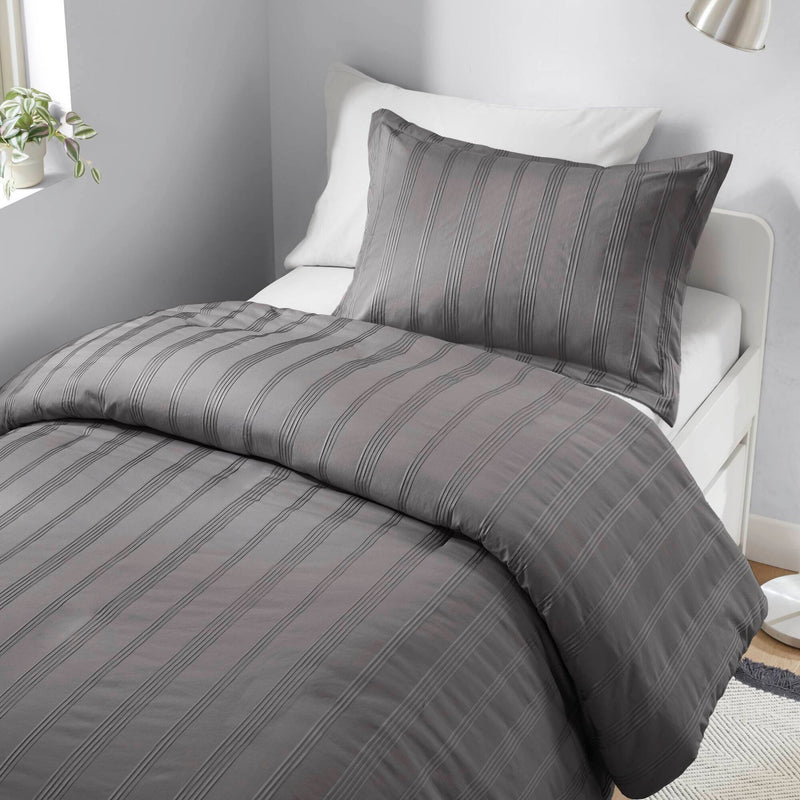 2-Piece Twin/Twin XL Woven Striped Duvet Set