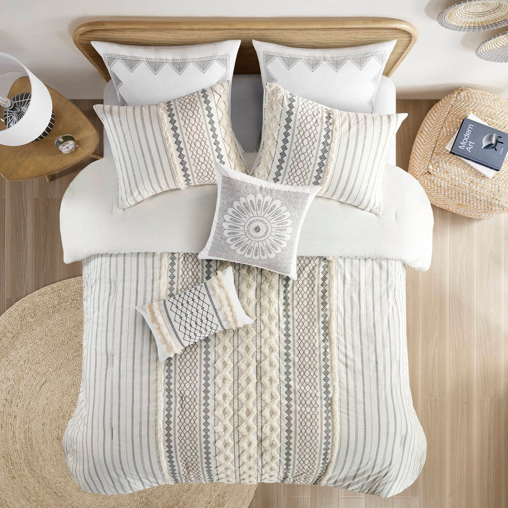 Cotton Printed Comforter Set with Chenille Ivory King/Cal King Media 7