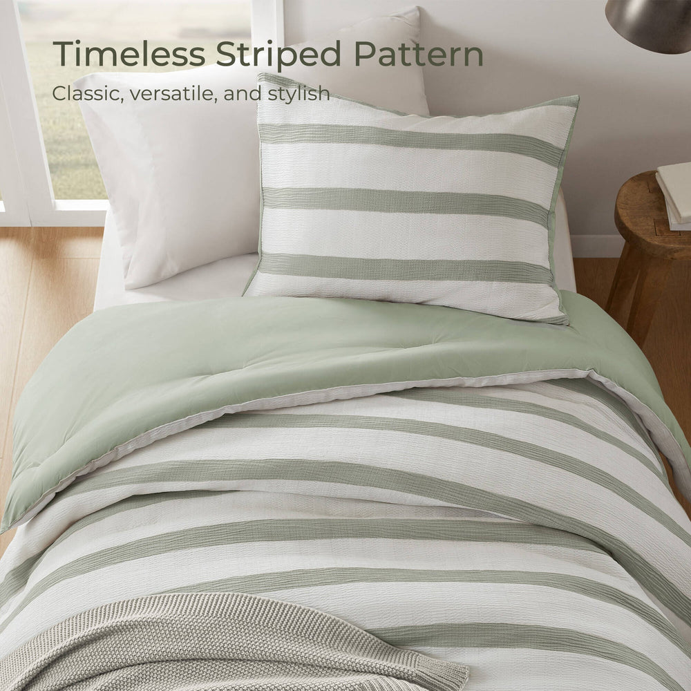 2-Piece Twin/Twin XL Yarn-dyed striped comforter Media 7