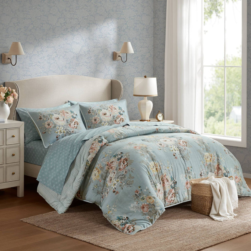 7-Piece Full 7 Piece Vin -inspired Collection floral print,Soft Blue