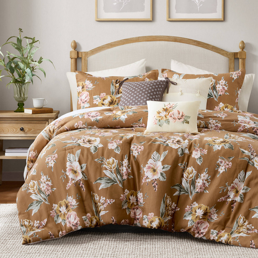 7-Piece King Vin  Floral Comforter Set, Terracotta Media 4