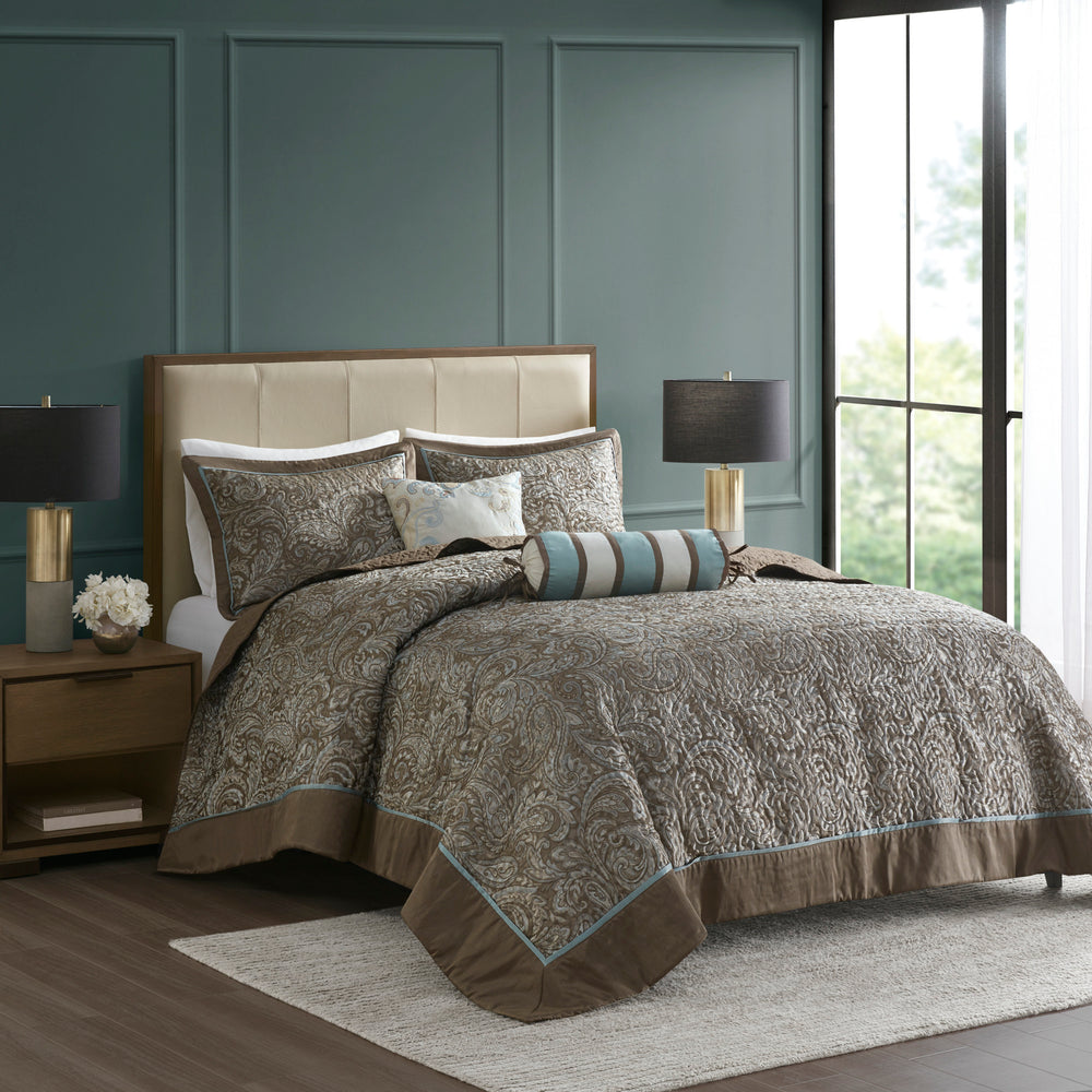 5 Piece Jacquard Bedspread Set with Throw Pillows Blue/Brown Queen Media 1