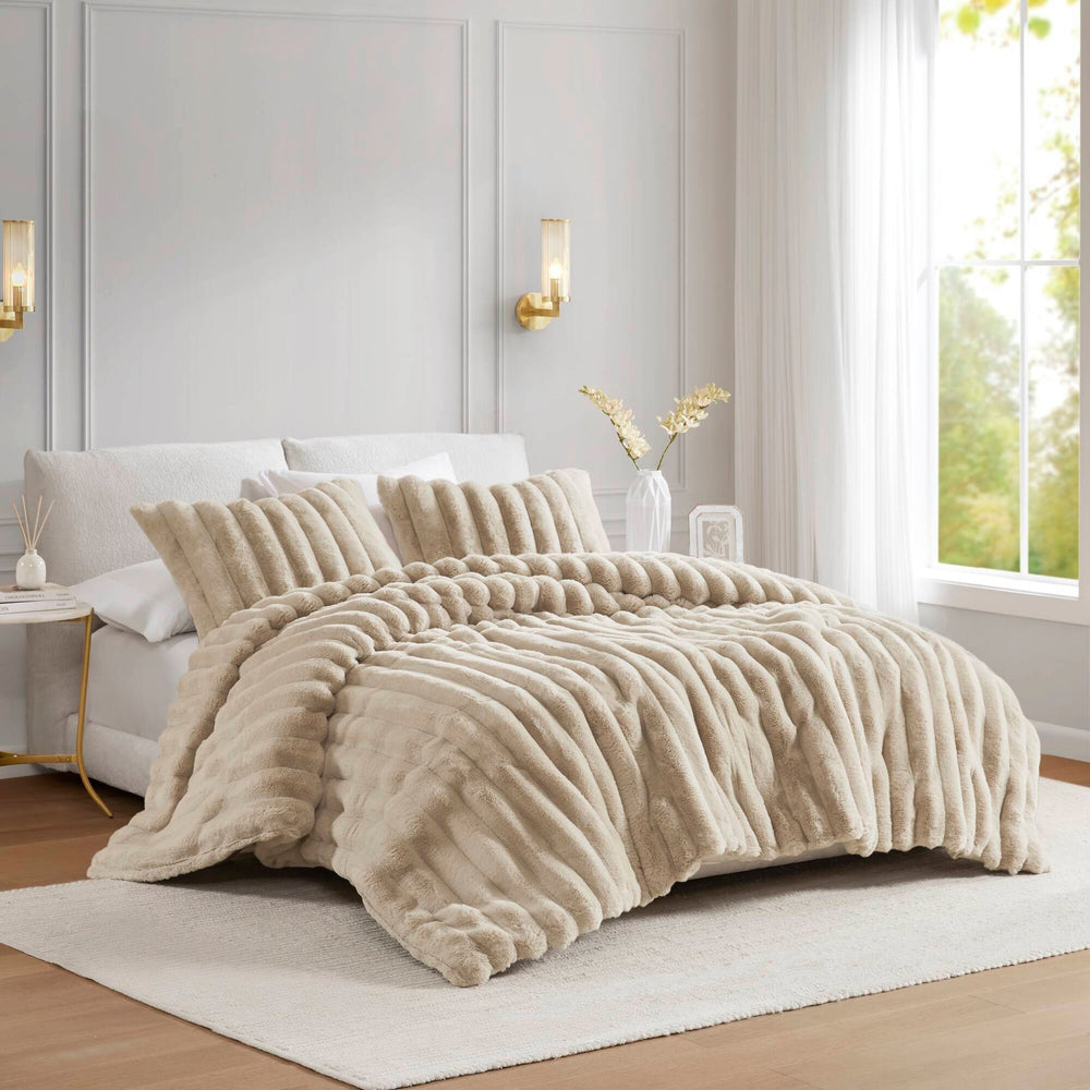 3 PCS King  soft Faux Fur Ribbed Comforter Set Taupe Media 1